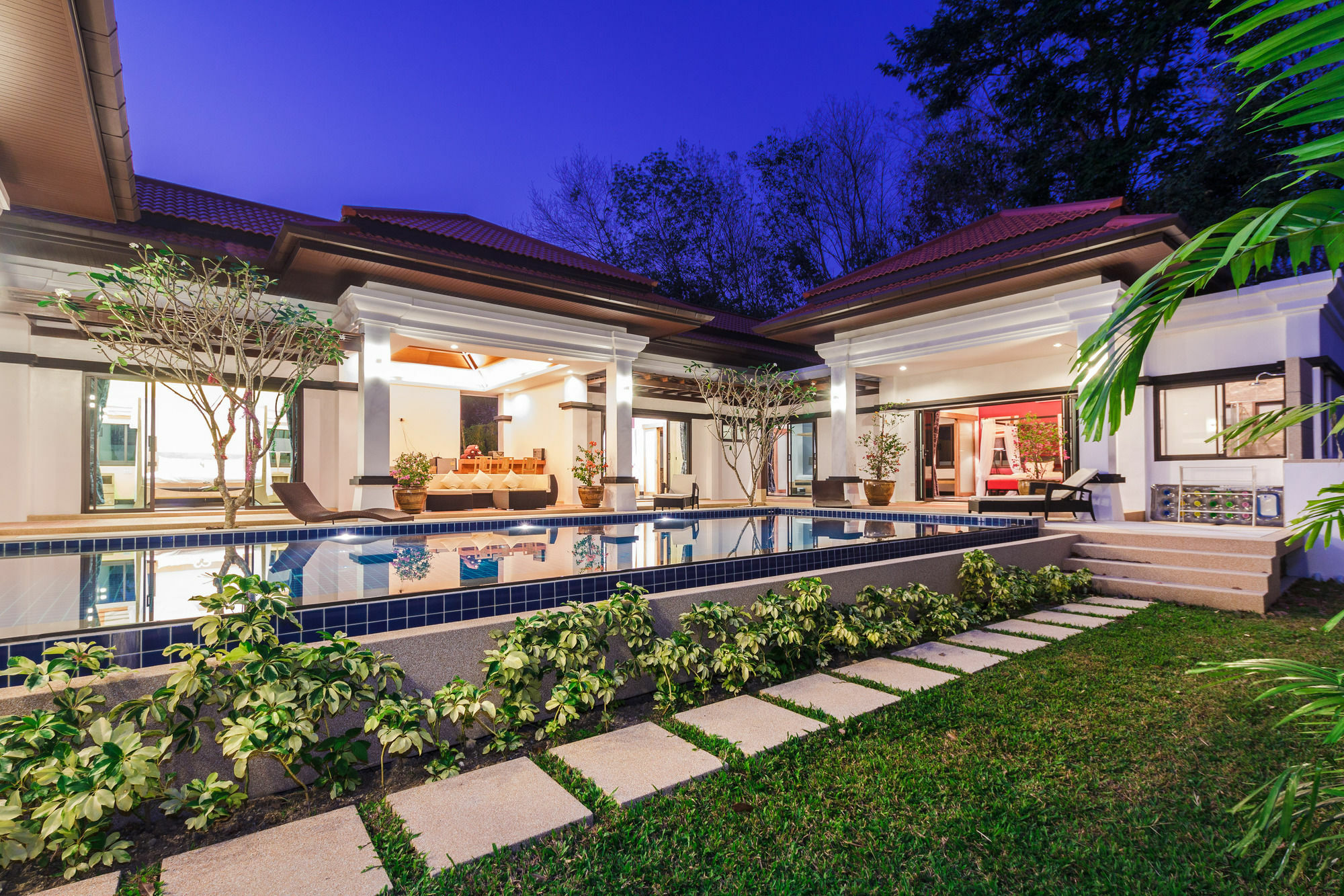 חוף סורין Jewels Villas Phuket מראה חיצוני תמונה